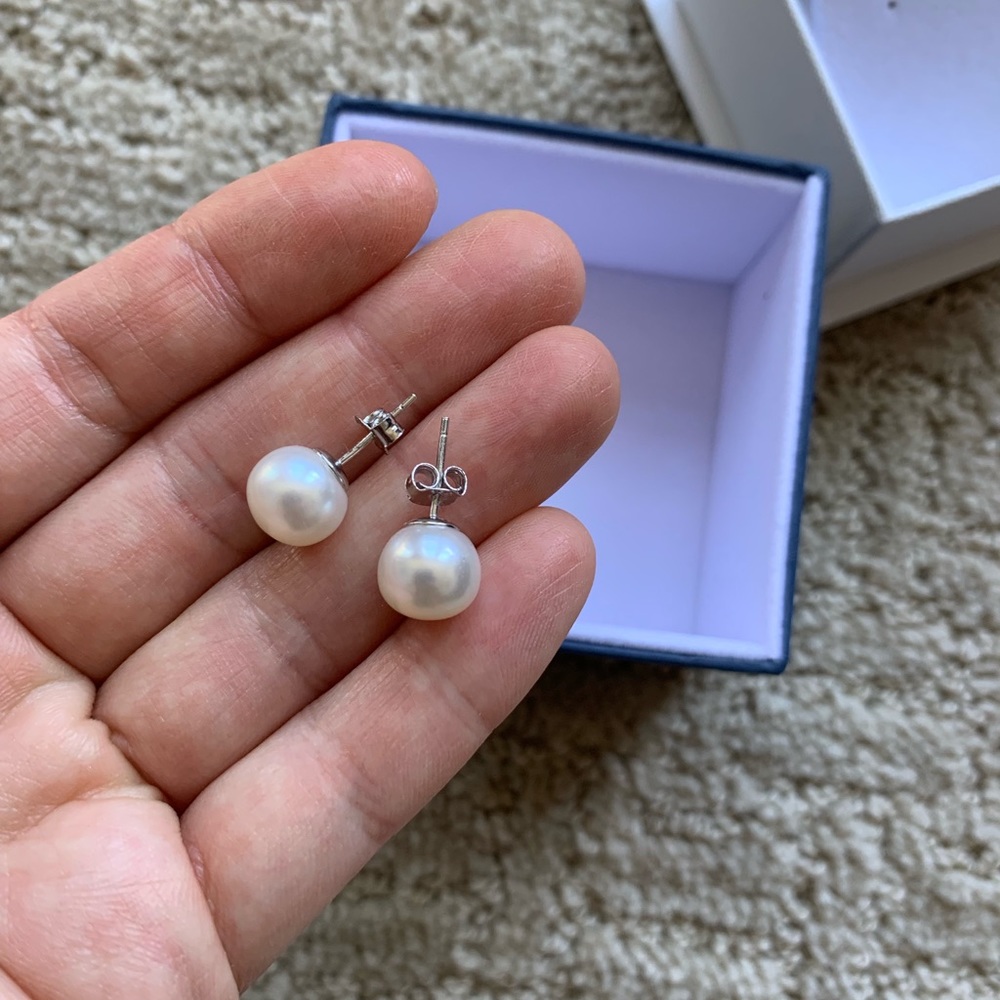 Freshwater Pearl Earrings Silver